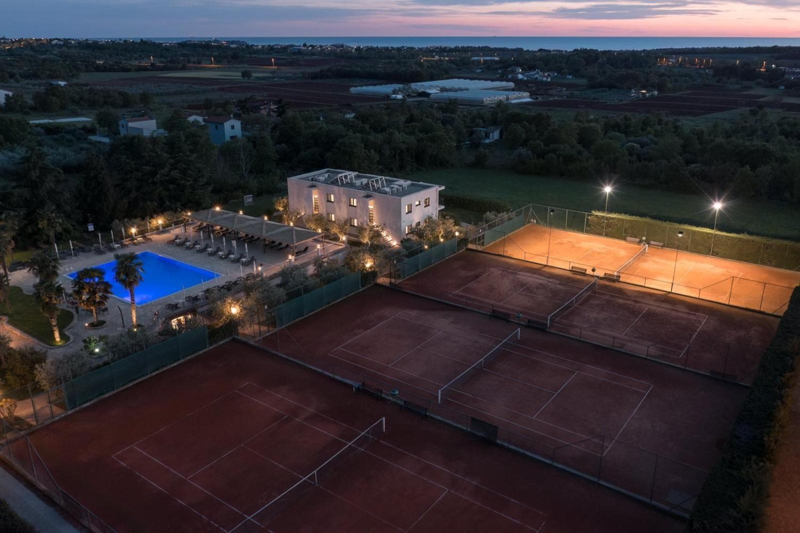 Lana Premium Residence Пореч Екстер'єр фото